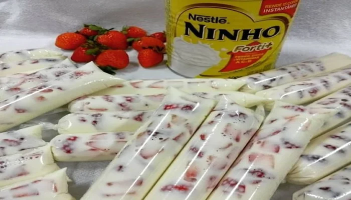 geladinho gourmet de leite ninho com morango