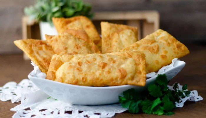 pastel frito com massa caseira simples